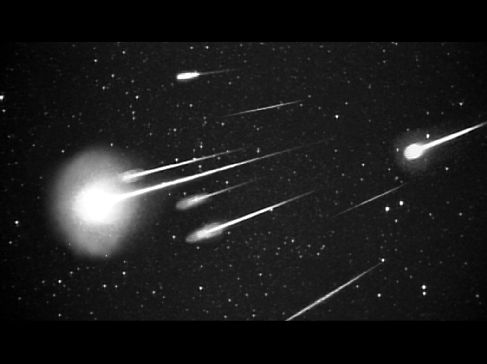 SPACE SHOW ‘Blazing ’ Meteor Shower to Fill Skies with 2700 Shooting Stars Per Hour Tomorrow